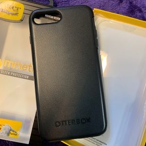 Black Otterbox IPhone 7/8 Plus
